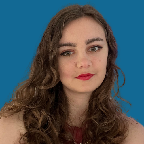 Margot Heron Headshot Photo