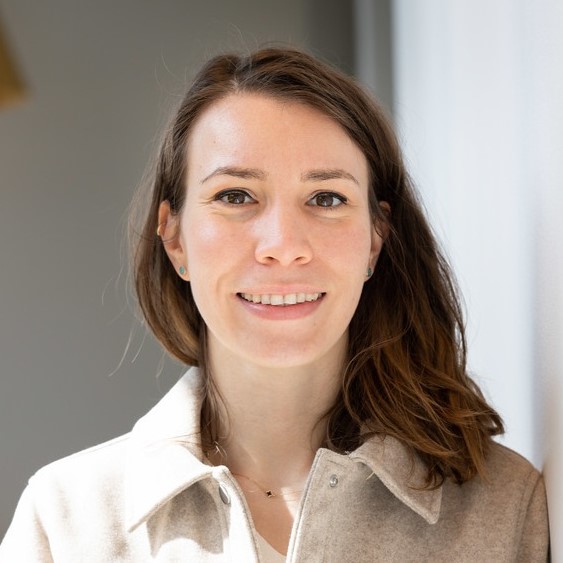 Olga Vitruk, MPH headshot photo