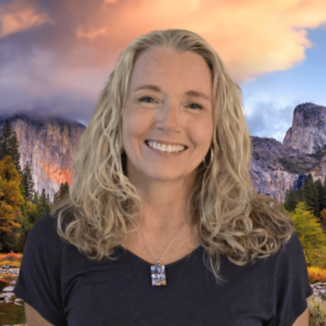 Christina Clayton headshot photo